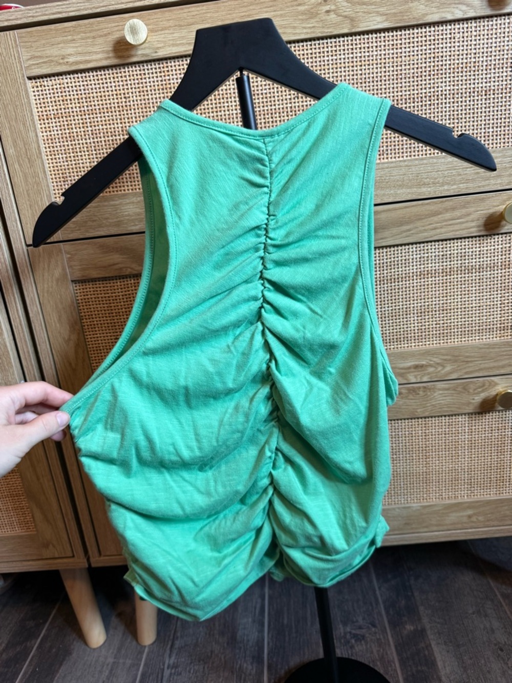 Universal Thread Seafoam Green Ruched Tank Top - Picture 4 of 5